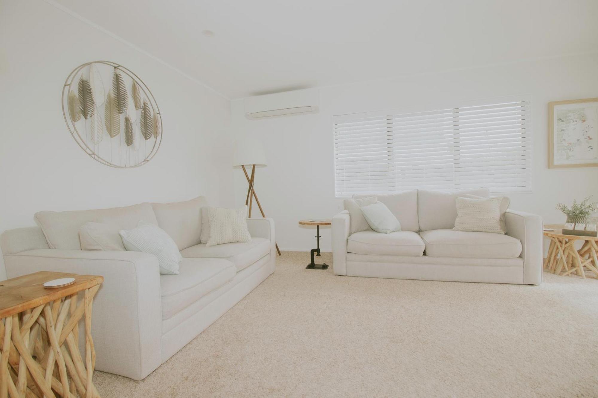Salty Breeze Beach House Orewa Exterior foto